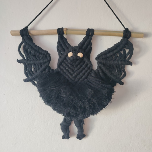 Netopýr strašidelná macramé dekorace na zeď