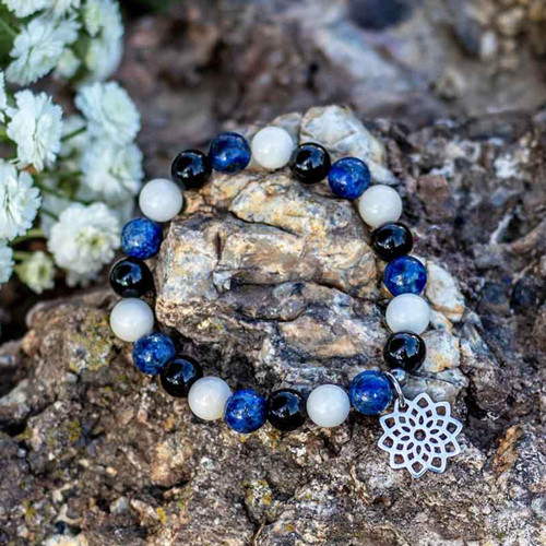 Minerální náramek - Lapis lazuli, onyx a jadeit