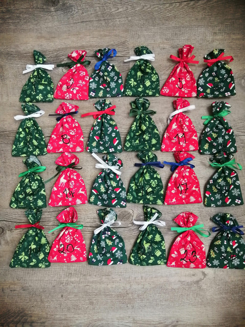 Adventní kalendář..... 24 pytlíčků