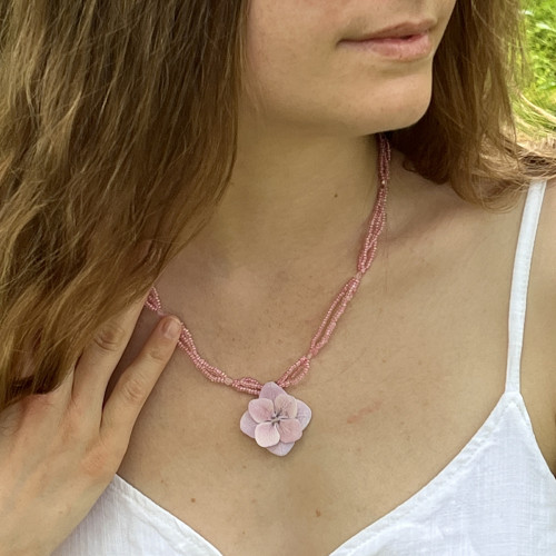Náhrdelník z rokajlu Hortenzie Rosa Antica