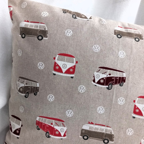 Povlak na dekorační polštář - AUTOBUSY VW na režné