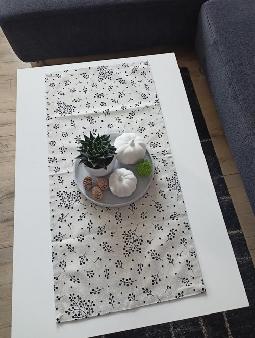 Třpytivý běhoun na stůl - bobule 80x40cm