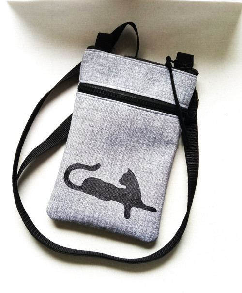 Malá crossbody s kapsou-ČERNÁ KOČKA-SLEVA!!!
