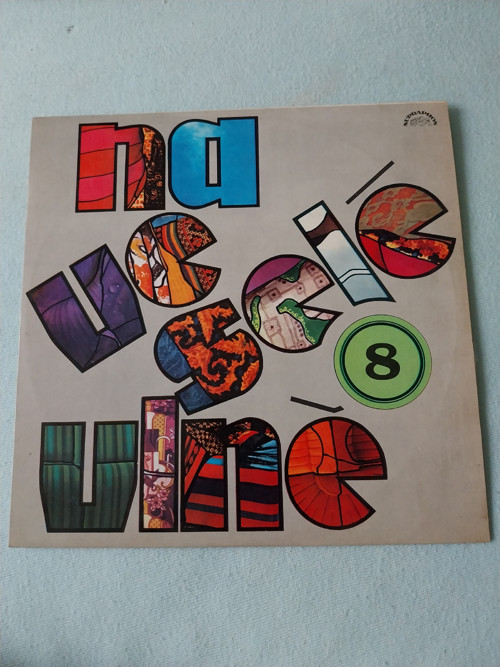 LP deska - Na veselé vlně 8