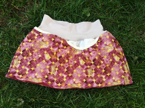 Mini sukně nejen na pamlsky zateplená - bordo