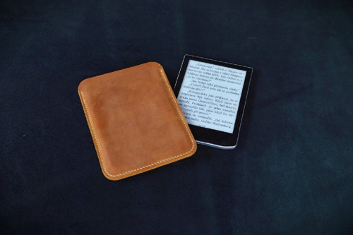 Kožené pouzdro 6" na čtečku knih či tablet