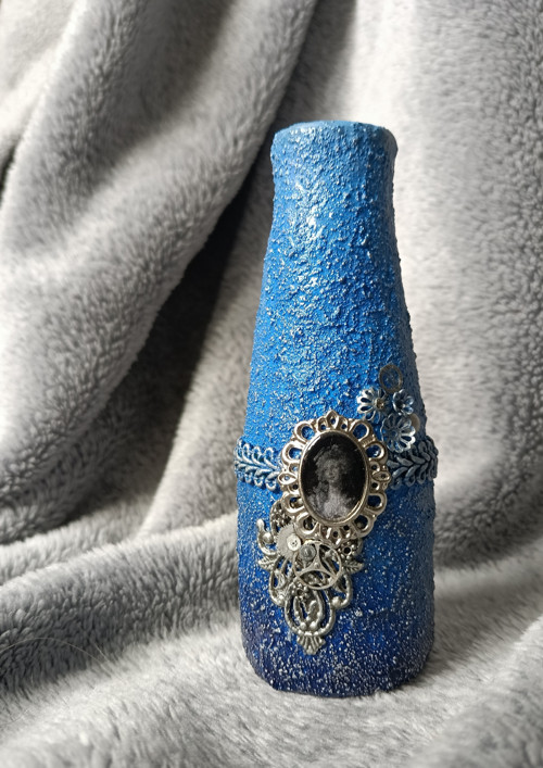 Steampunková elegantní vázička