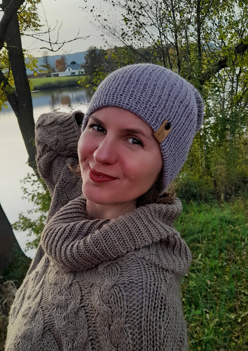 Pletená čepice ze 100% alpaky, levandulová