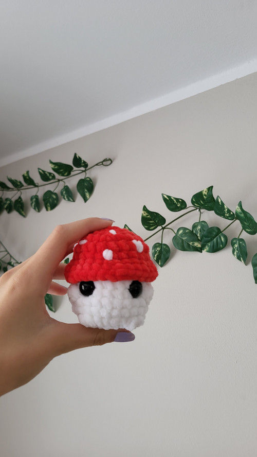 Háčkovaný mushroomboy — foto 1
