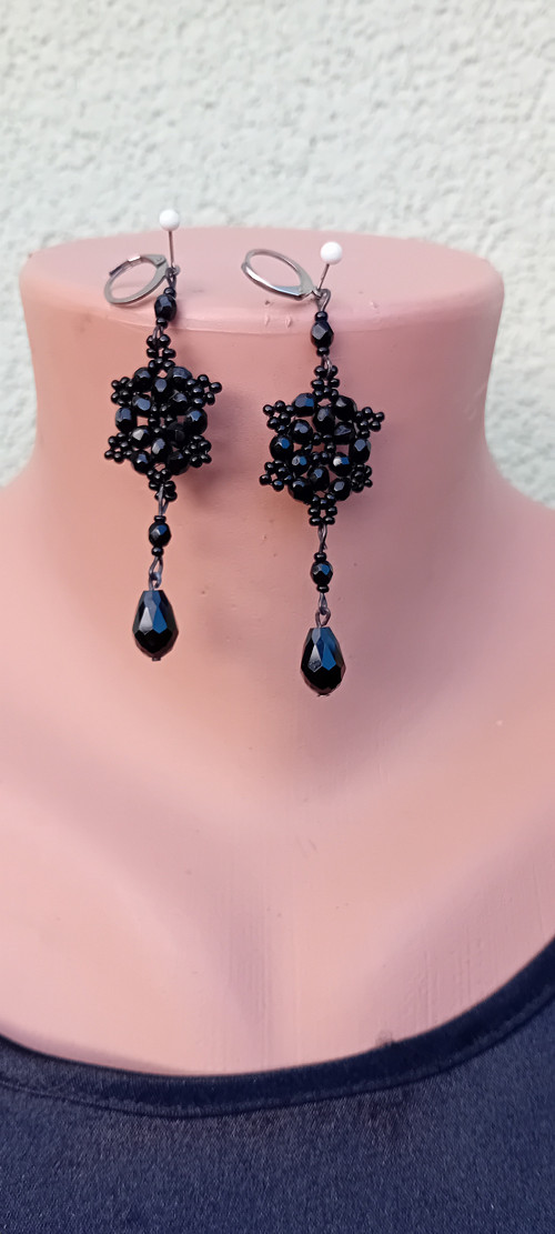 Black Earrings - Cut Crystal Beeds, Boho Style