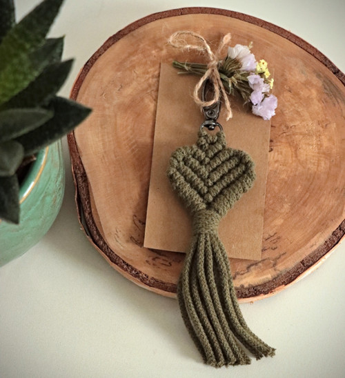 Macrame klíčenka — foto 1