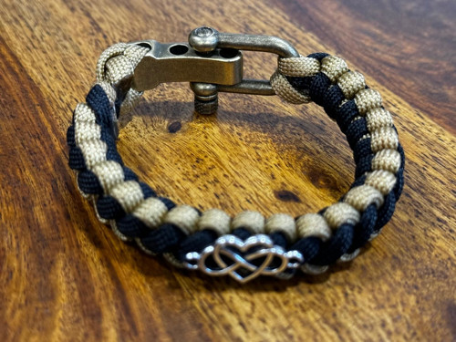 Dámský náramek paracord Srdce — foto 1