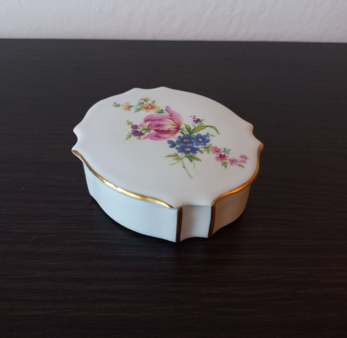 Porcelánová dóza - šperkovnice