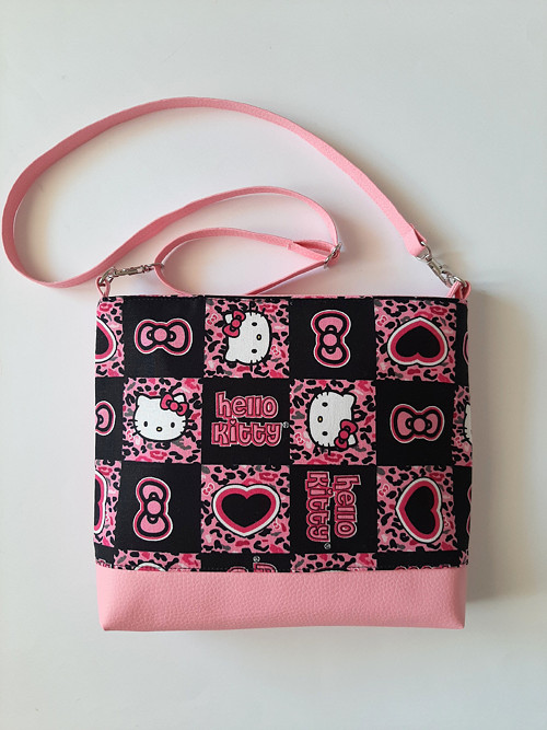 Hello Kitty — foto 1