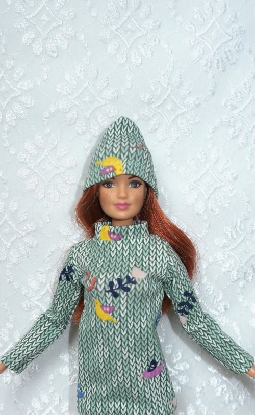 Čepice pro Barbie — foto 1