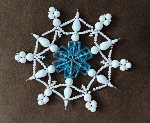 Vánoční hvězda 63, bílo modrá, 11,5 cm