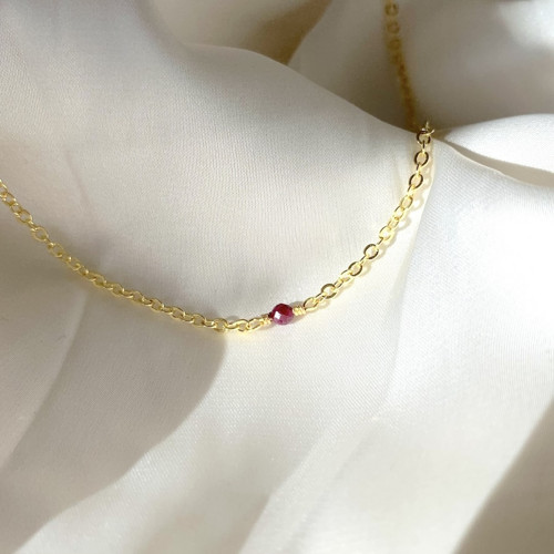 Náhrdelník choker s rubínem zlatý