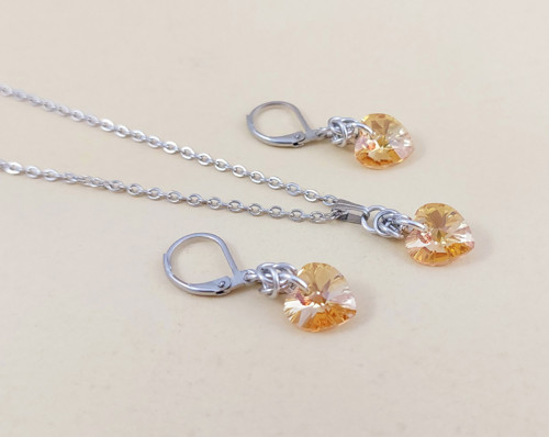 Souprava Swarovski se žlutými srdíčky