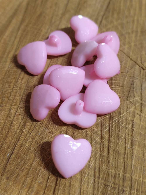 Knoflík srdíčko barva růžová