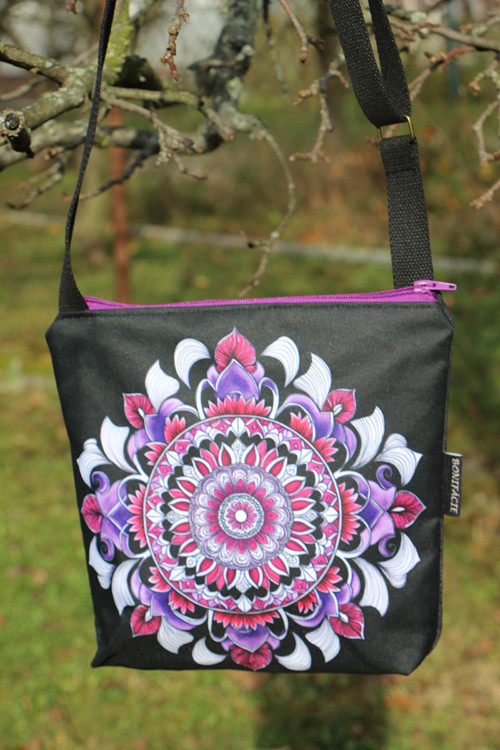 Crossbody Mandala 3.