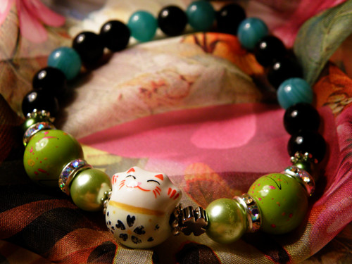 Maneki Neko - japonská kočka štěstí - náramek