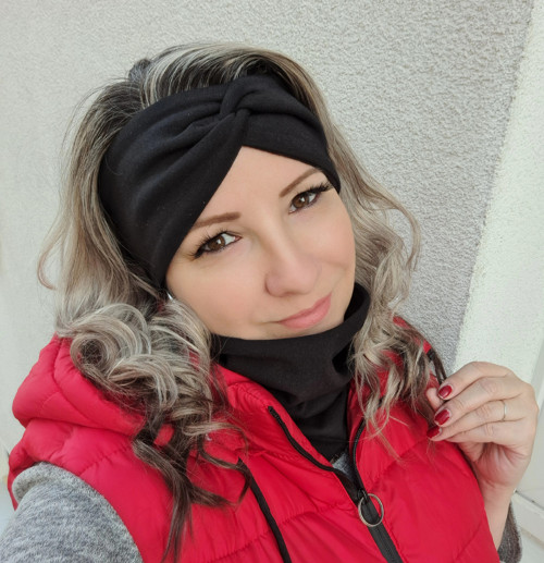 Čelenka černá,hladká nebo překřížená