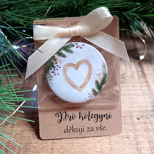 Placka magnet na kartičce - srdce - kolegyně