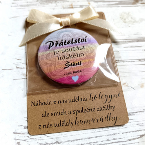 Placka magnet na kartičce - Přátelství - kolegyně