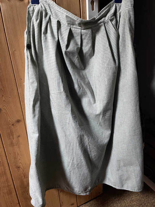 Folklorní lidová sukně — foto 1