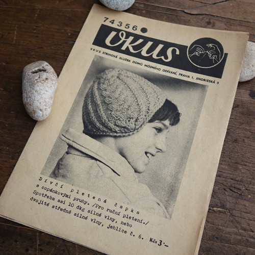 VKUS 74356 ... Dívčí pletená čepice