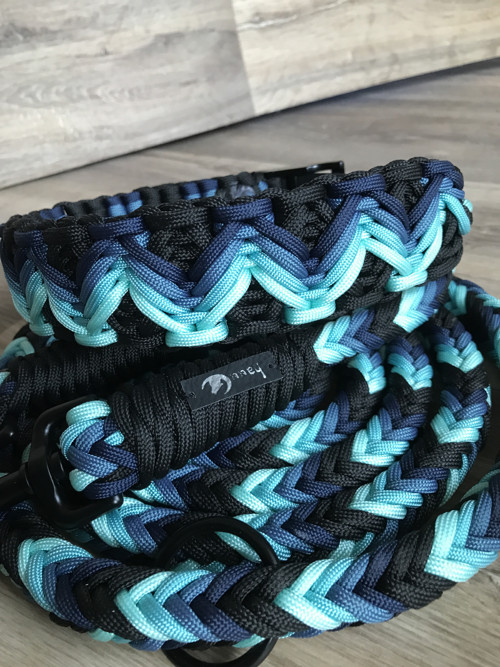 Nastavitelný paracord obojek
