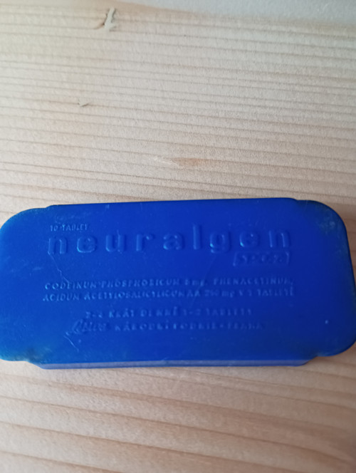 Neuralgen - starý obal od léků