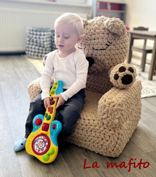Medvěd křesílko