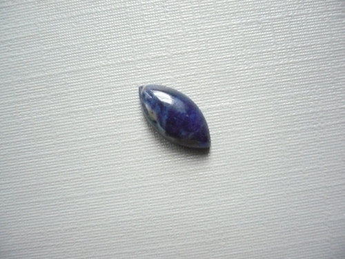 Kabošon - sodalit 12 mm, č.36Af