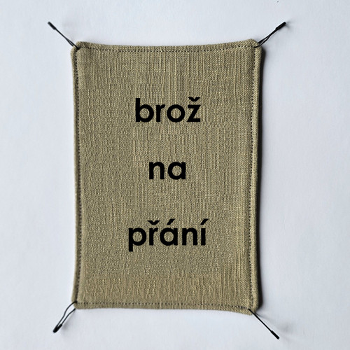Brož KunstPunk na přání (velká)