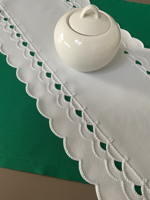 Celoroční dečka na stůl — foto 1