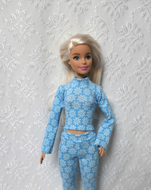 Barbie - roláček — foto 1