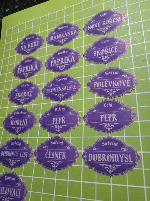 Samolepky na kořenky