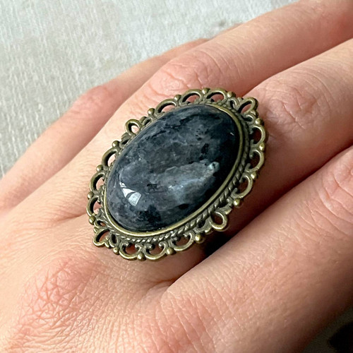 SLEVA 50% Vintage prsten s larvikitem E056 — foto 1