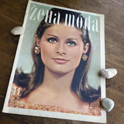 ŽENA a MÓDA ... 11/1969 ... se střihy! — foto 1
