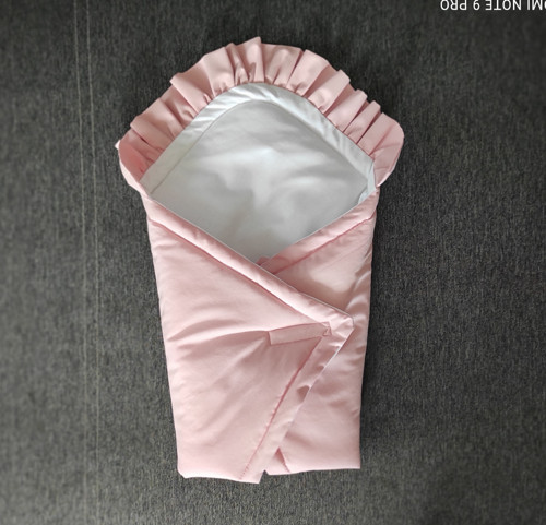 Zavinovačka s volánkem pro panenky