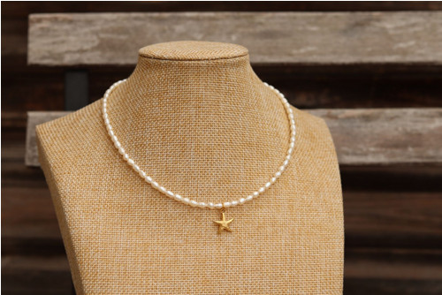 Perlový choker - hviezdica