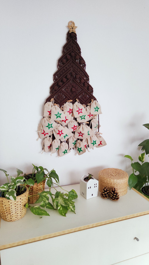 Macramé vánoční stromeček - adventní kalendář