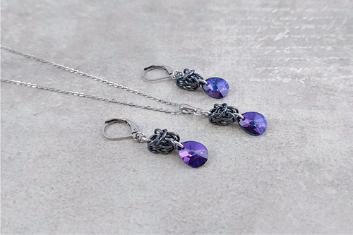 Souprava Swarovski v tmavě fialové