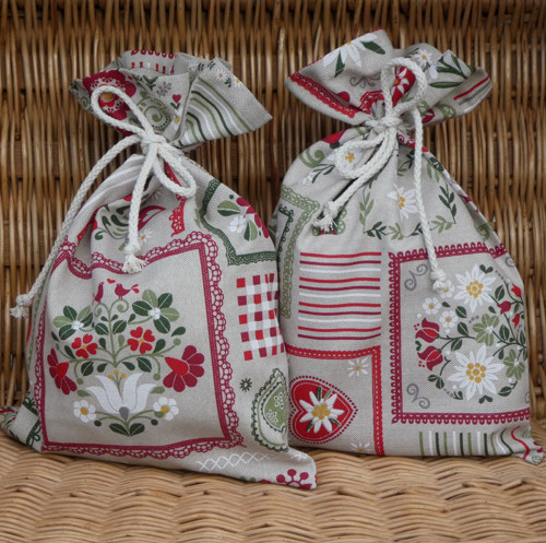 Vrecko Poniklec patchwork