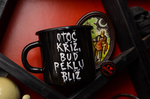 Plecháček - otoč kříž