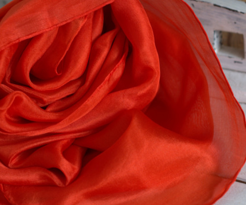 HEDVÁBNÁ ŠÁLA.......180 x 45 — foto 1
