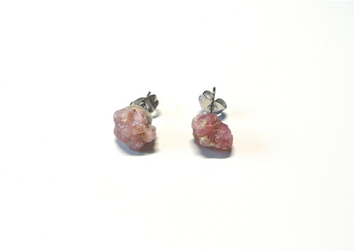 Spinel surový - chir.ocel — foto 1