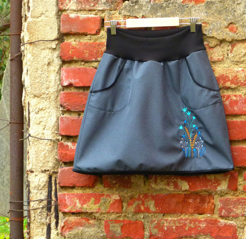Sukně softshell antracit výšivka S, M, L