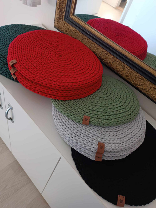 Háčkované prostírání průměr 36 cm